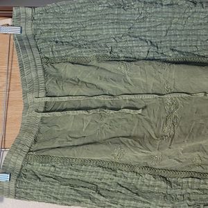 WAIST SIZE 18 Length 28